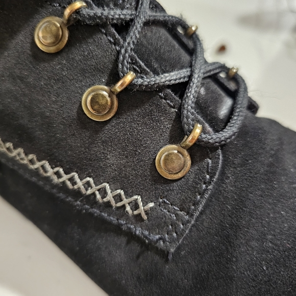 Tecnica black Suede embroidered ankle bootie sz 39 8.5 - Picture 5 of 14